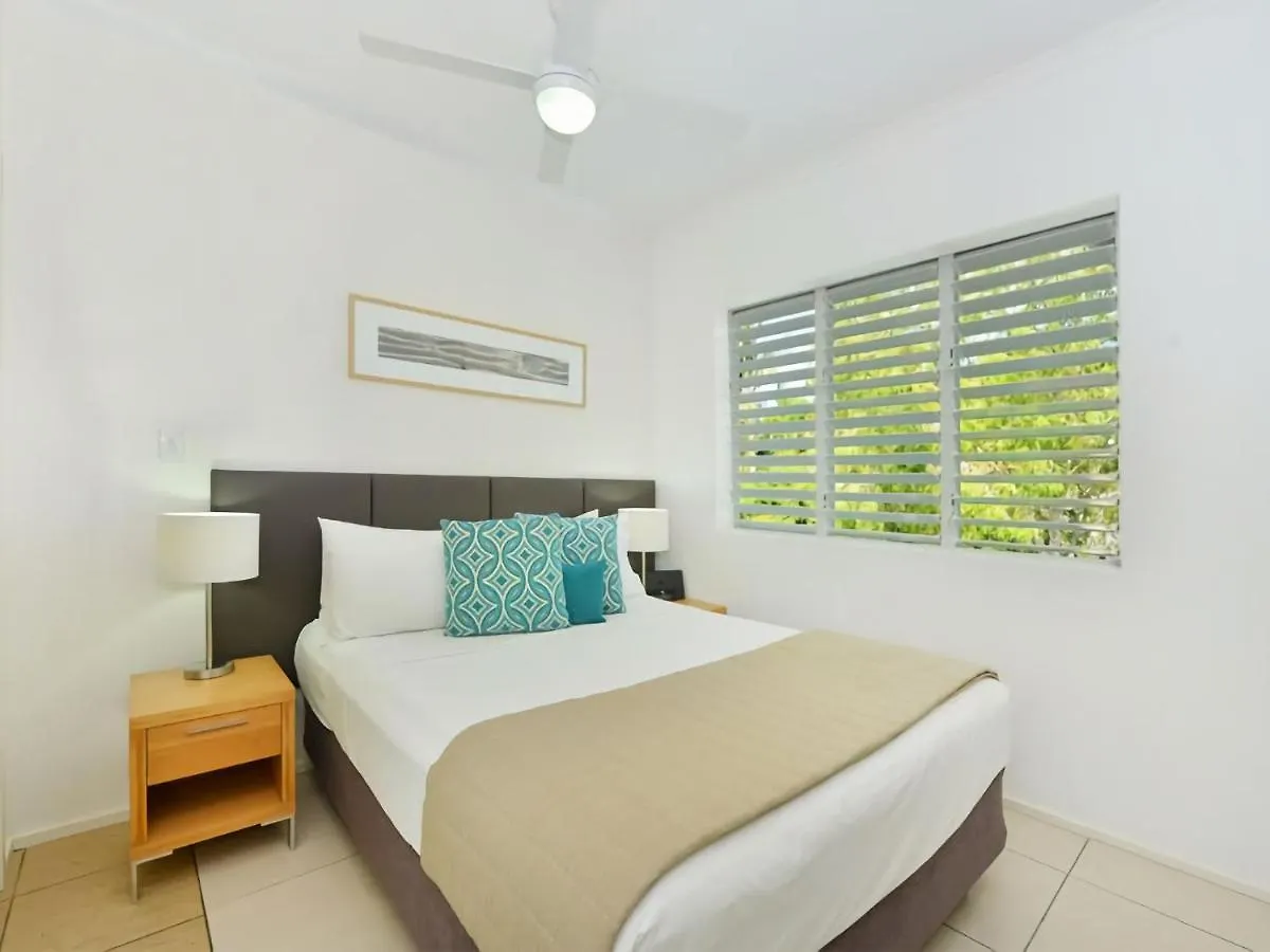 Ocean Sounds 2 Bedroom Apartment Port Douglas 0*,  Australia
